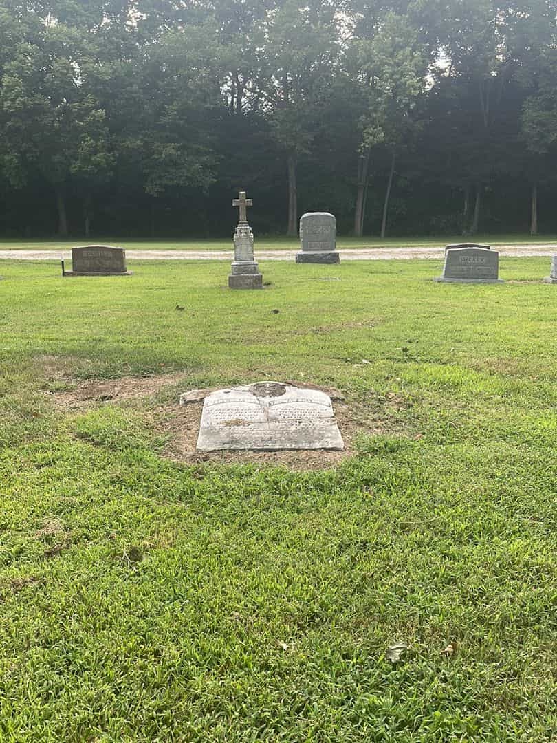 Thomas Gillmore's grave. Photo 2