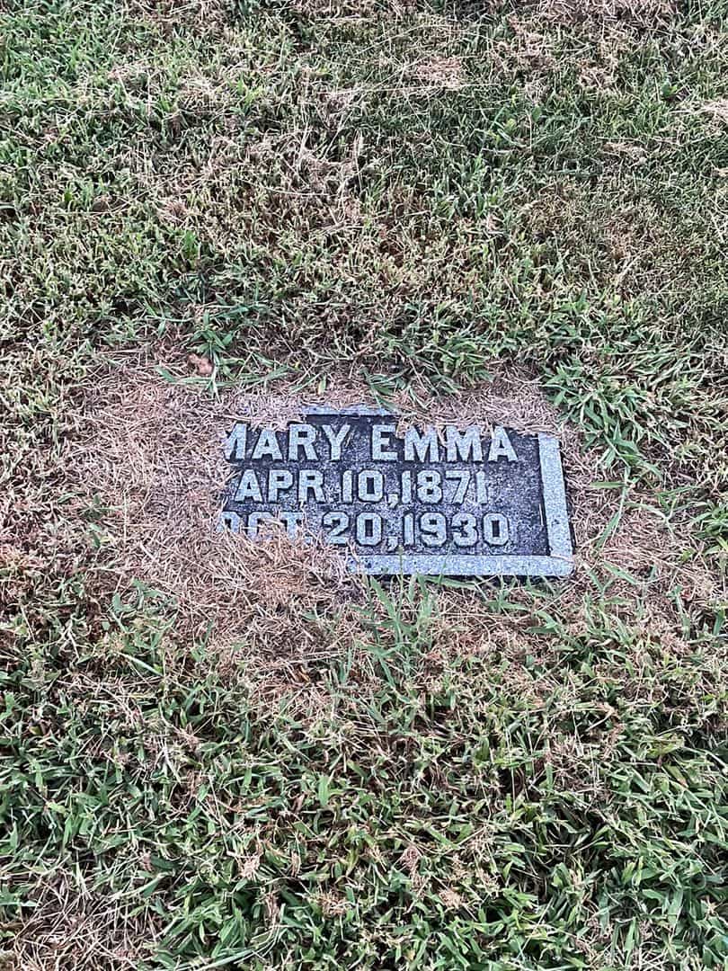 Mary Emma Eibes's grave. Photo 3
