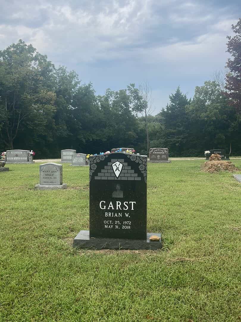 Brian Wayne Garst's grave. Photo 2
