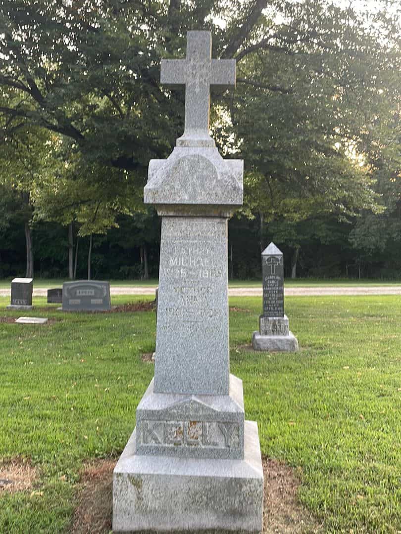 Anna Kelly's grave. Photo 1