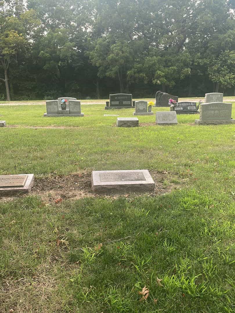 Frances Elizabeth Eberth's grave. Photo 2