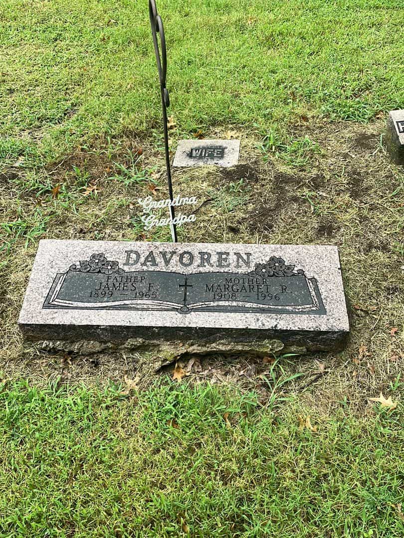 James Francis Davoren Senior's grave. Photo 1