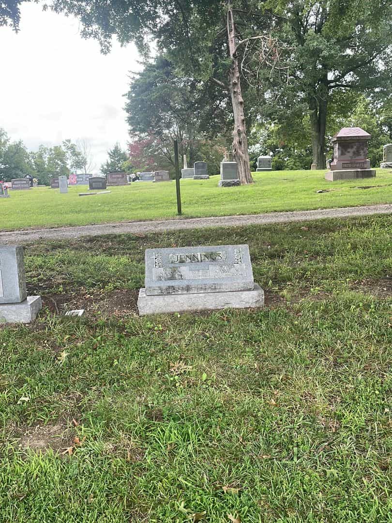 Cassie W. Jennings's grave. Photo 2