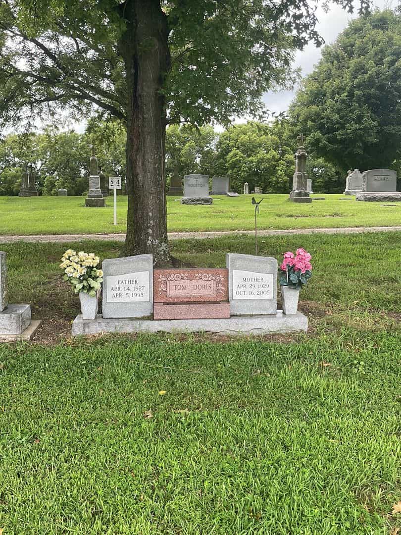 Doris Marie Innis's grave. Photo 2