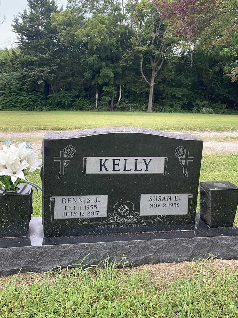 Dennis Joseph Kelly's grave. Photo 1