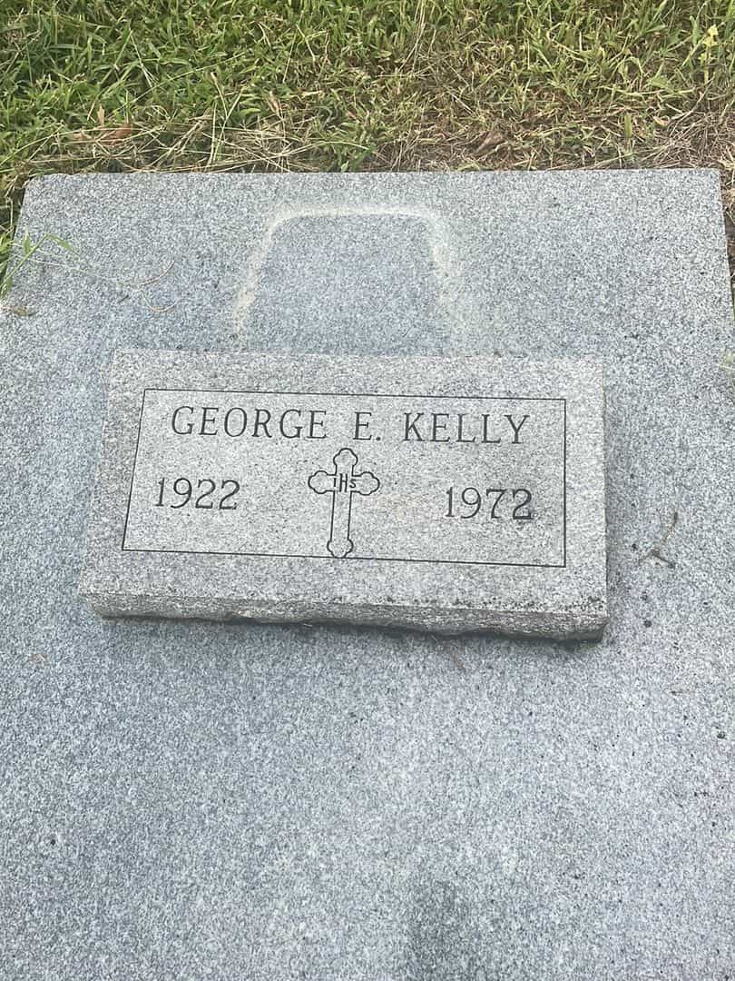 George Edward Kelly's grave. Photo 1