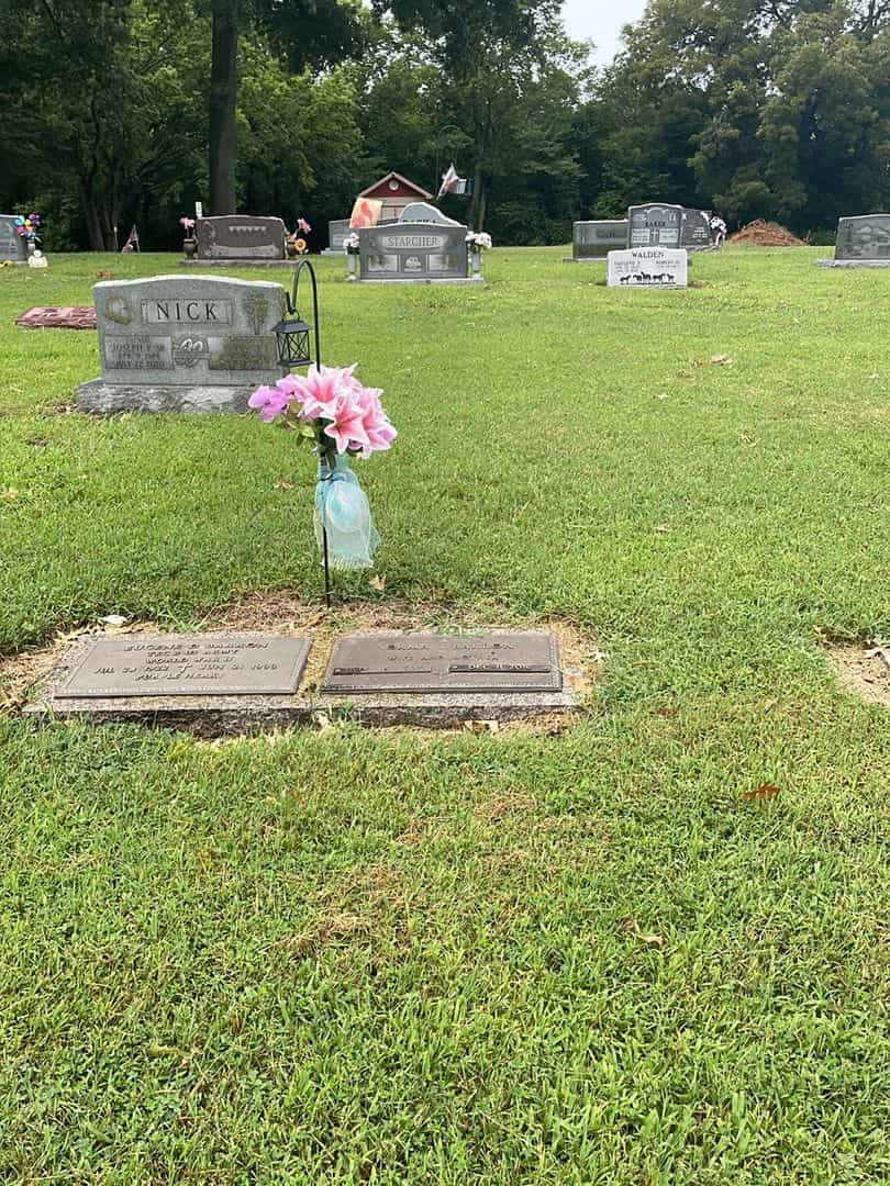 Norma Jean Barron's grave. Photo 2