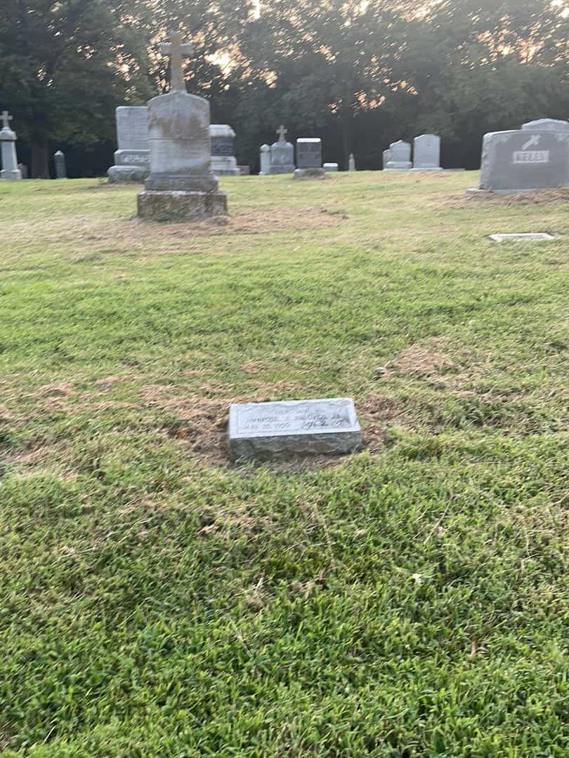 Ambrose J. Davoren Junior's grave. Photo 2