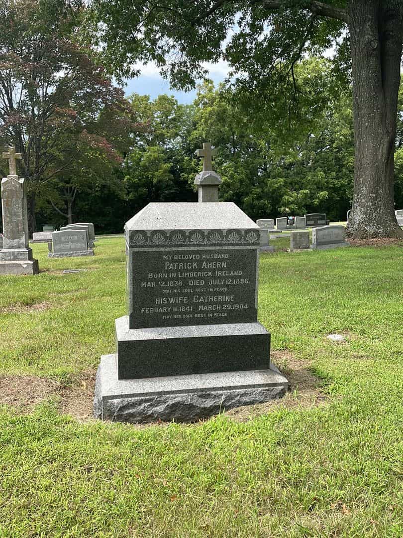 Patrick Ahern's grave. Photo 2