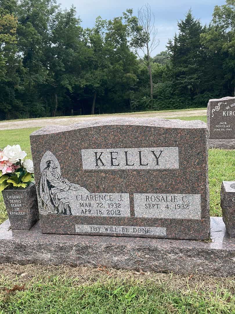 Clarence J. Kelly's grave. Photo 1