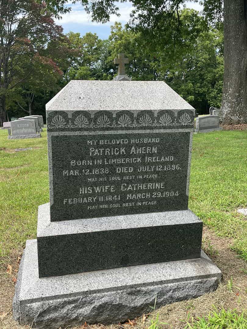 Patrick Ahern's grave. Photo 1