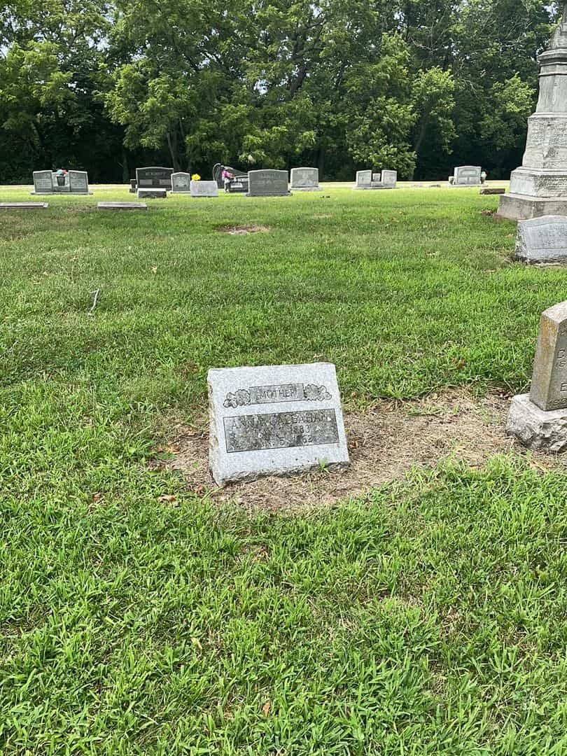 Mary Callahan's grave. Photo 2