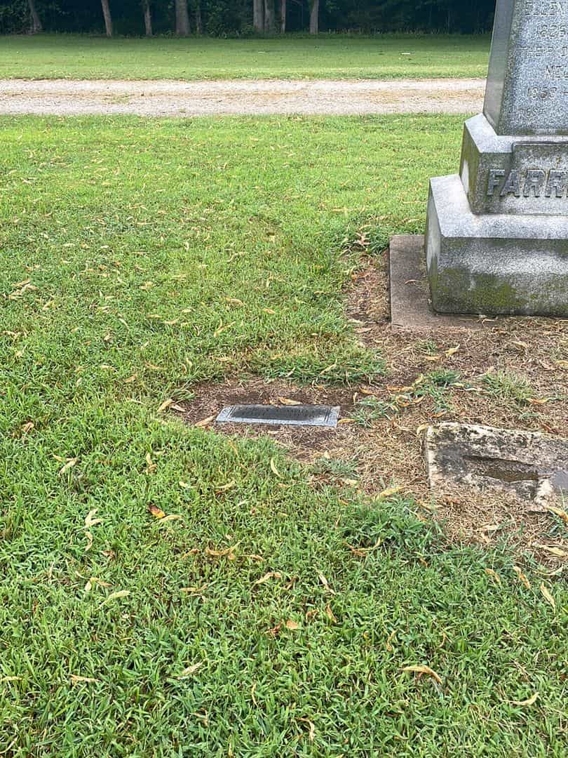 Eliza Farrell's grave. Photo 2