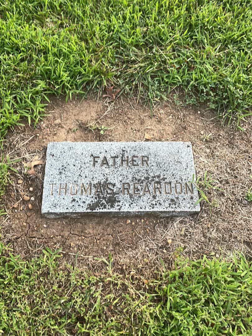 Thomas Reardon's grave. Photo 3