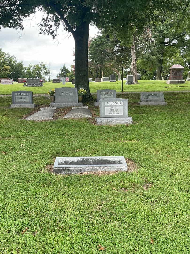 Bessie F. Matney's grave. Photo 2