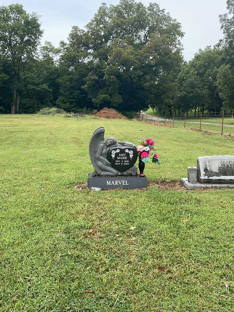 Amy Marie Marvel's grave. Photo 2