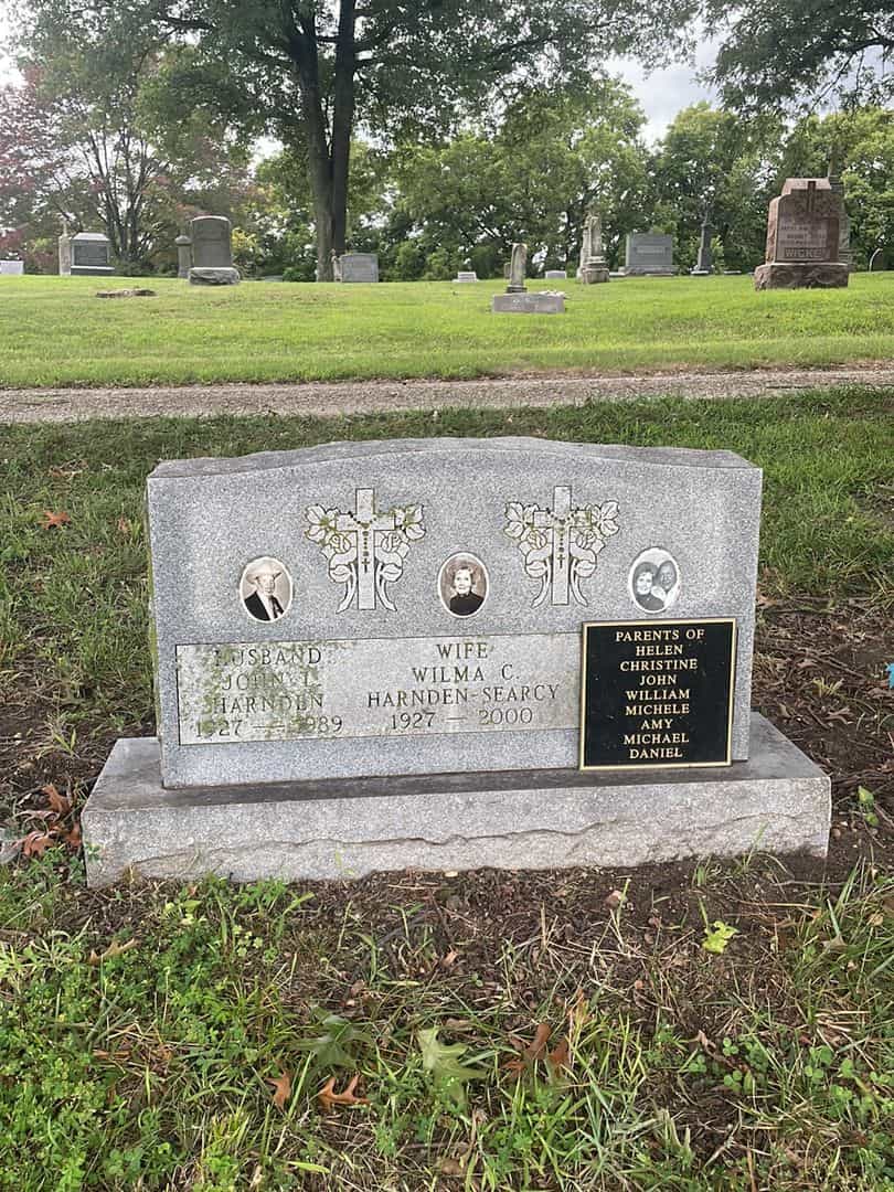 John Lawrence Harnden Senior's grave. Photo 1