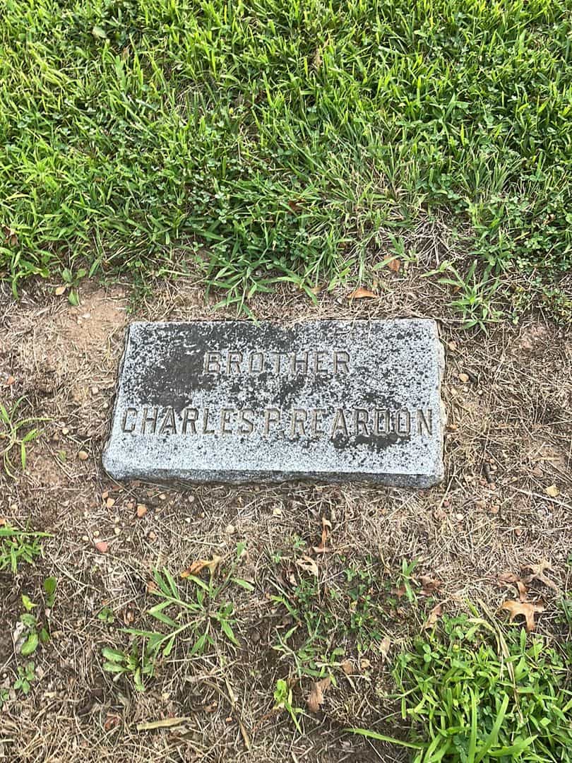 Charles Parnell Reardon's grave. Photo 1