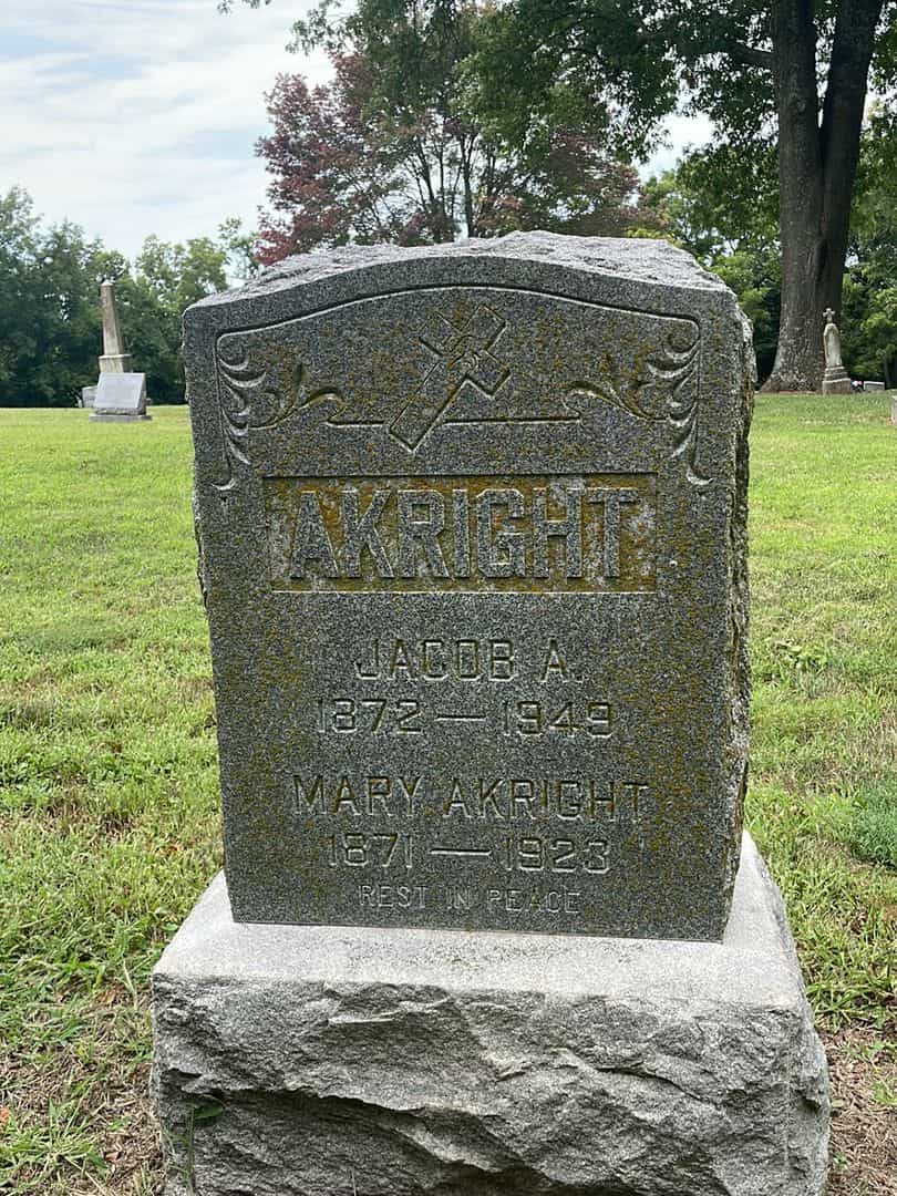Jacob A. Akright's grave. Photo 1